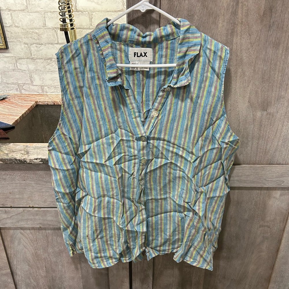 Flax woman’s button up shirt